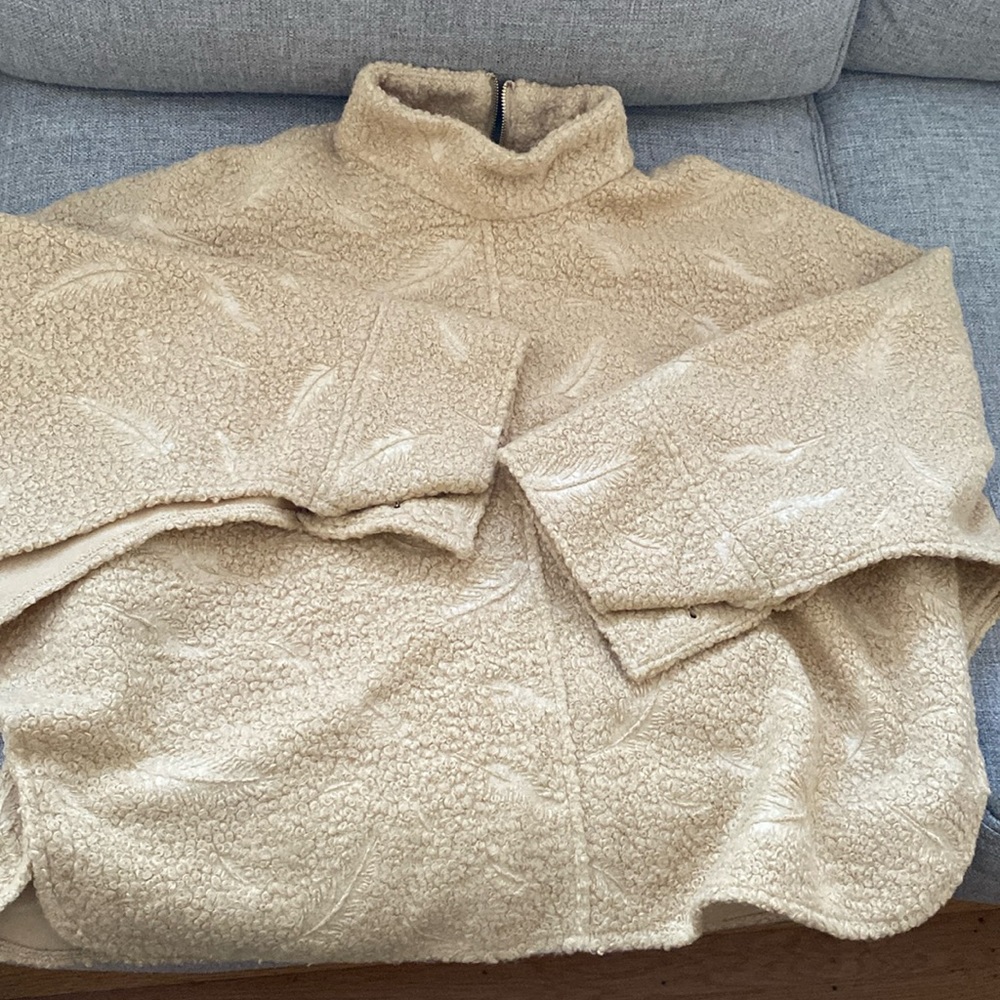 Zara brand new poncho
